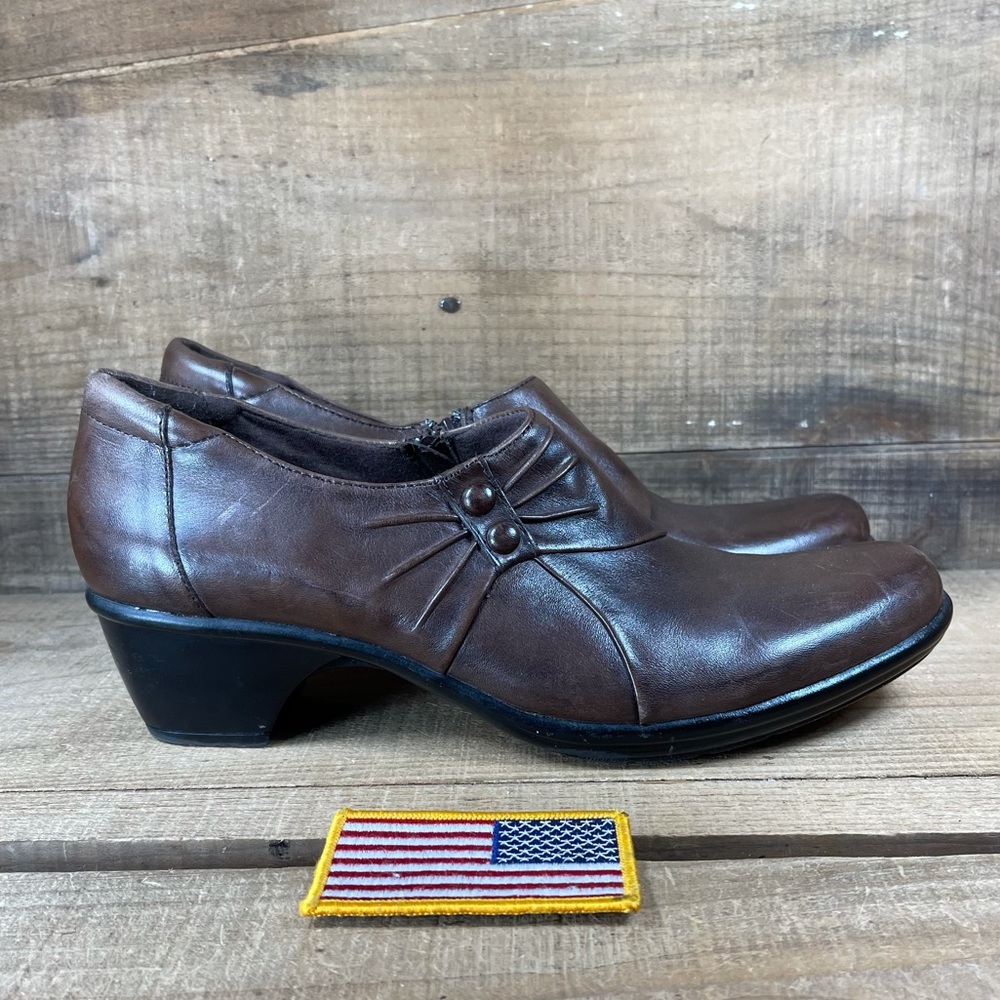 Clarks Bendables Brown Leather 2 Button Zip